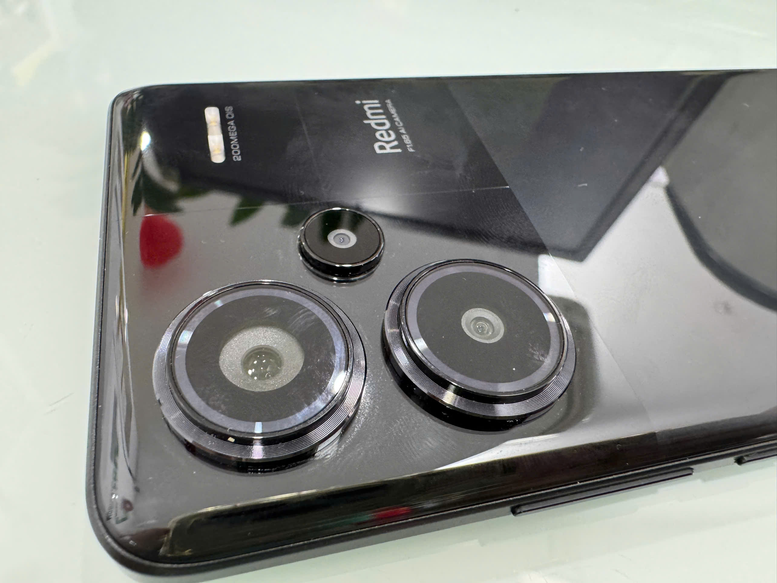 Điện thoại di động REDMI NOTE 13 PRO+ 5G 6.67/MTK D7200 Ultra/8G/256G/200+8+2MP/16MP/5000mAh (23090RA98G)/ĐEN