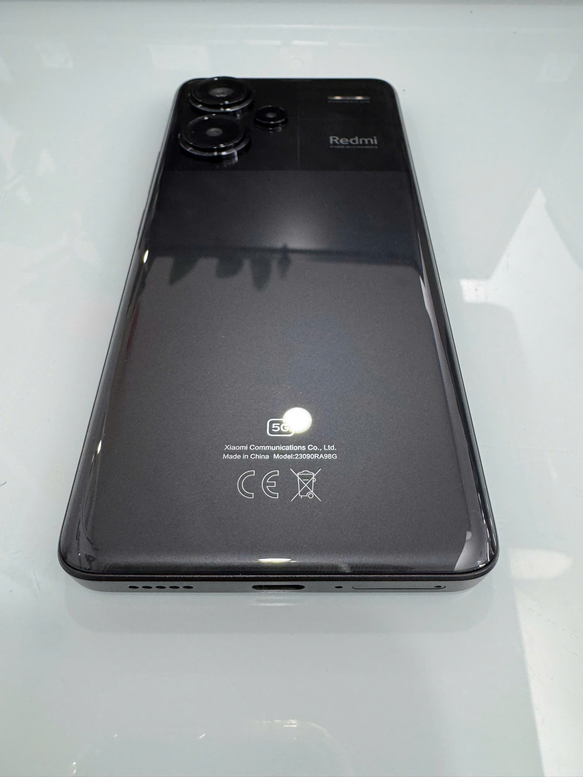 Redmi Note 13 Pro+ 5G (8GB/256GB)  TBH