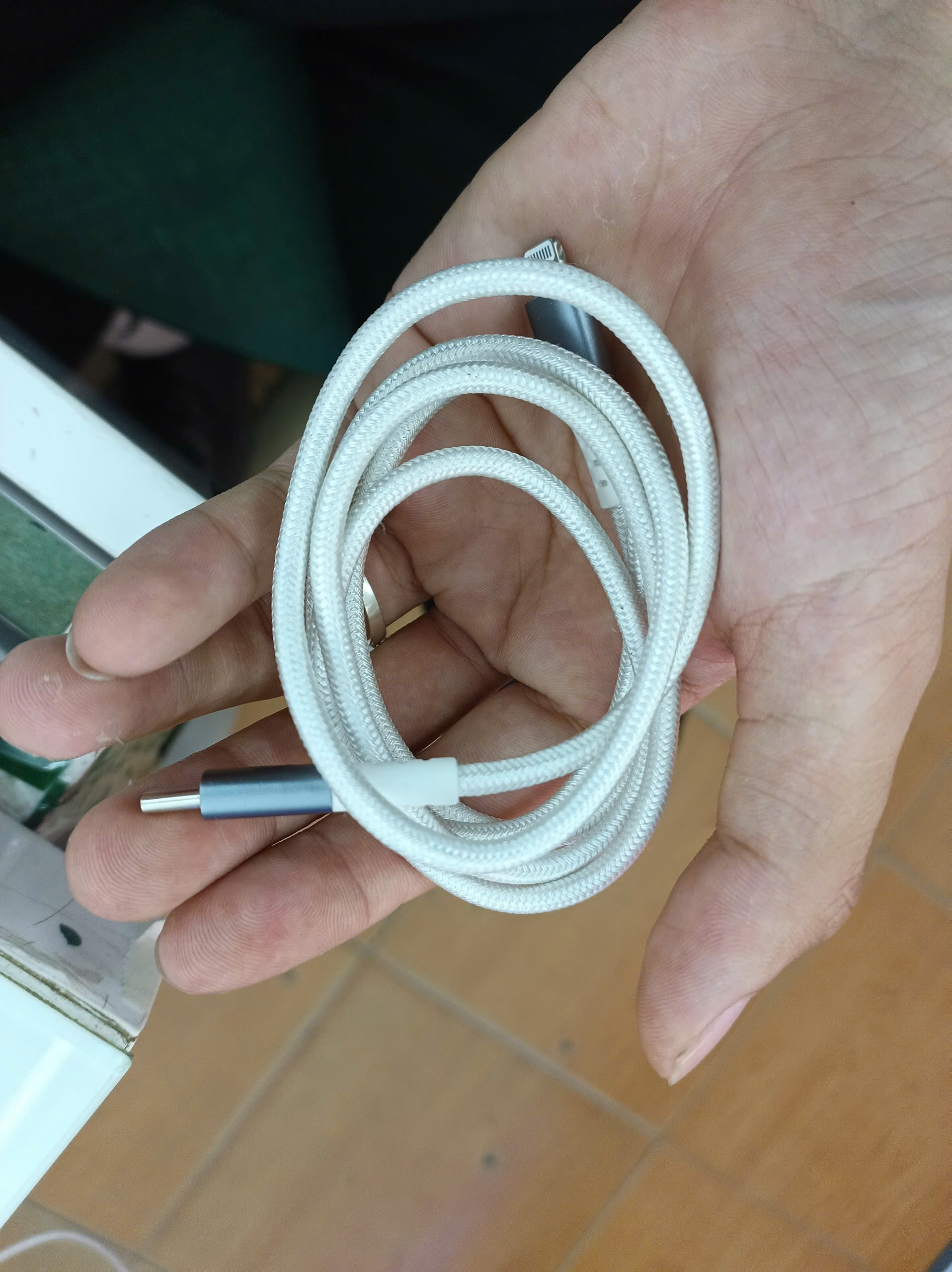 Cáp 9FIT USB-C to Lightning 1M White