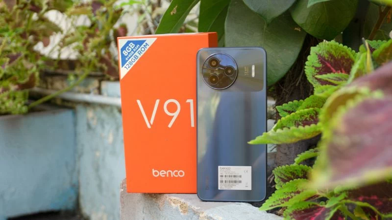 Sạc thuận tiện với 18W. Sạc thuận tiện với 18W.