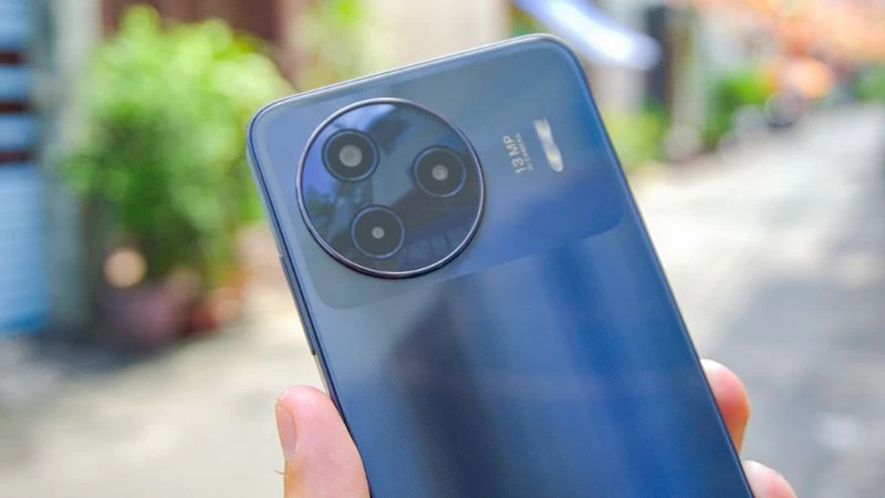 Mẫu điện thoại phù hợp học sinh, sinh viên. Mẫu điện thoại phù hợp học sinh, sinh viên.