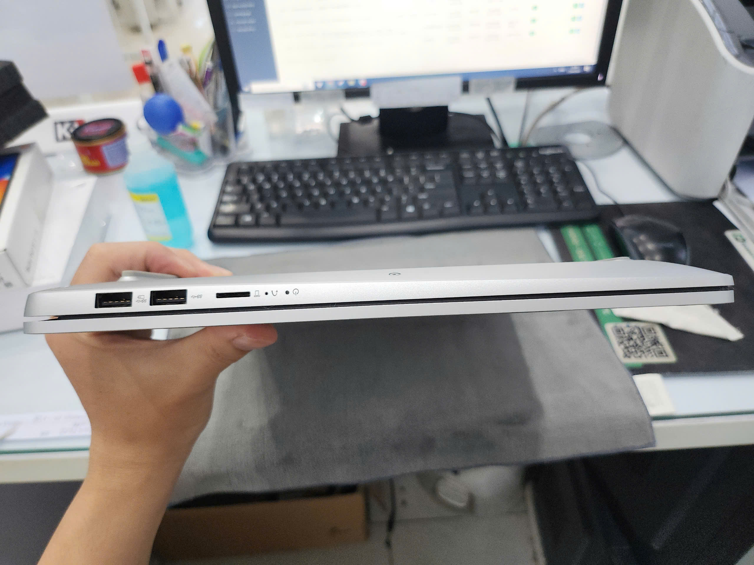 Laptop Lenovo Ideapad Slim 5-161MH9, 16 2K_OLED_120Hz, CORE ULTRA 7_155H. 32GB_LPDDR5x_7467, SSD 512GB, Win 11, Xám