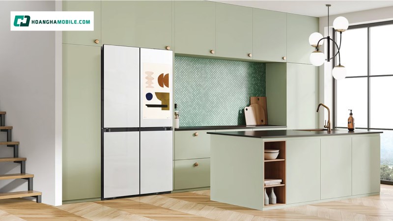 Thiết kế sang trọng mặt gương soi. Thiết kế sang trọng mặt gương soi.