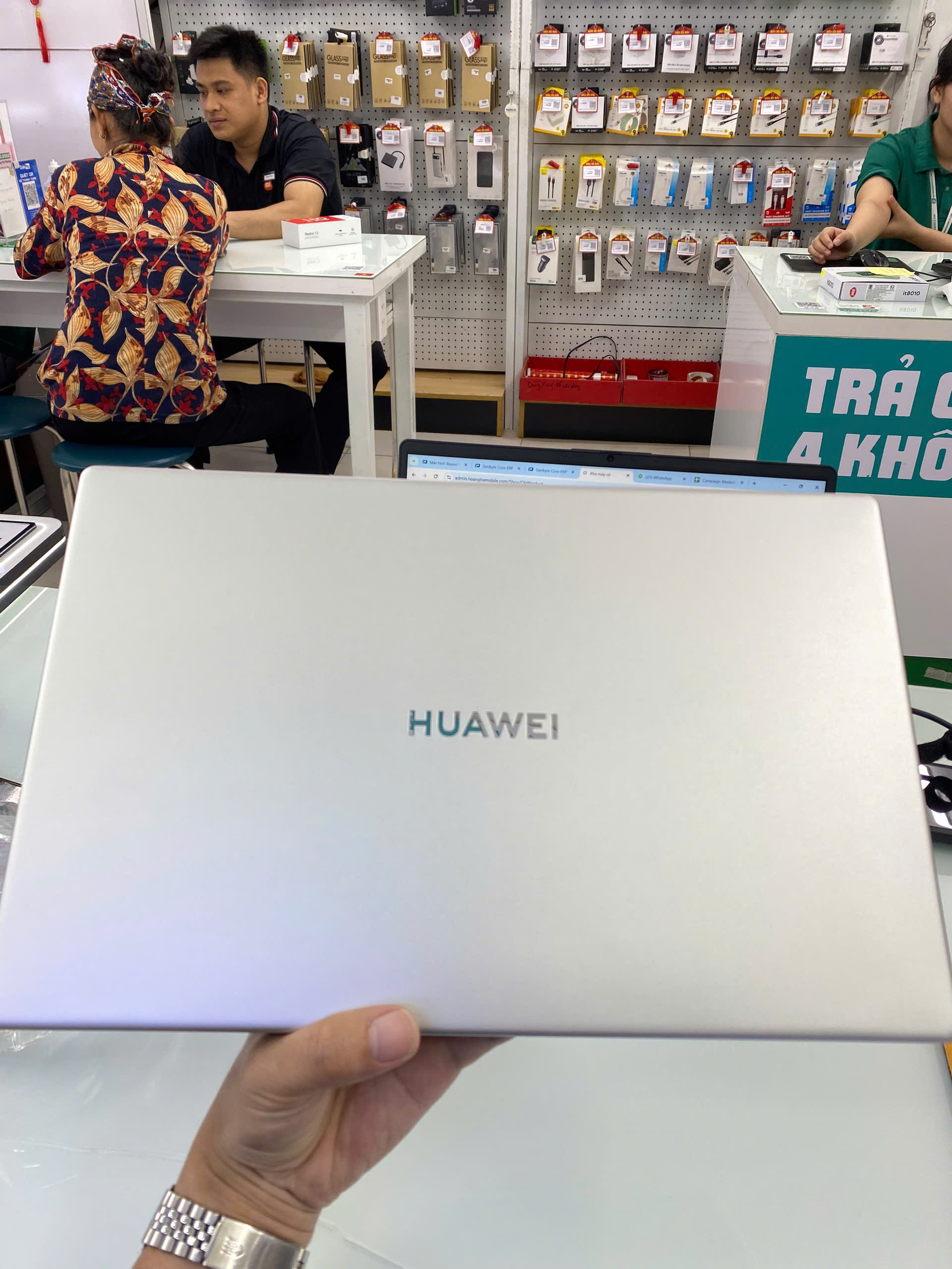 Máy tính xách tay HUAWEI BoM-WFP9 MateBook D15 AMD_R7-5700U/8GD4/512GSSD/15.6FHD/ALU/FP/BT/IPS/56Wh/WIN11HOME/Bạc(6941487296460)