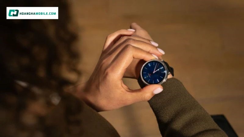 Amazfit Active 2 Premium Sapphire trang bị màn hình AMOLED sắc nét, sống động Amazfit Active 2 Premium Sapphire trang bị màn hình AMOLED sắc nét, sống động