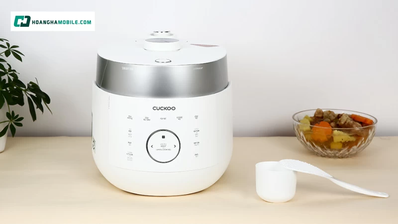 Đa dạng dòng sản phẩm nồi cơm điện. Đa dạng dòng sản phẩm nồi cơm điện.