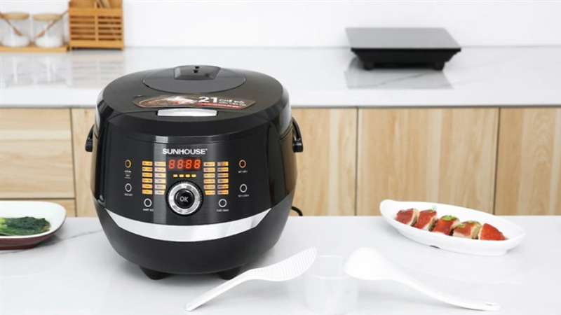 Phân khúc nồi cao cấp. Phân khúc nồi cao cấp.