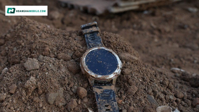 Khả năng chống nước và chống va đập đạt chuẩn quân đội. Khả năng chống nước và chống va đập đạt chuẩn quân đội.