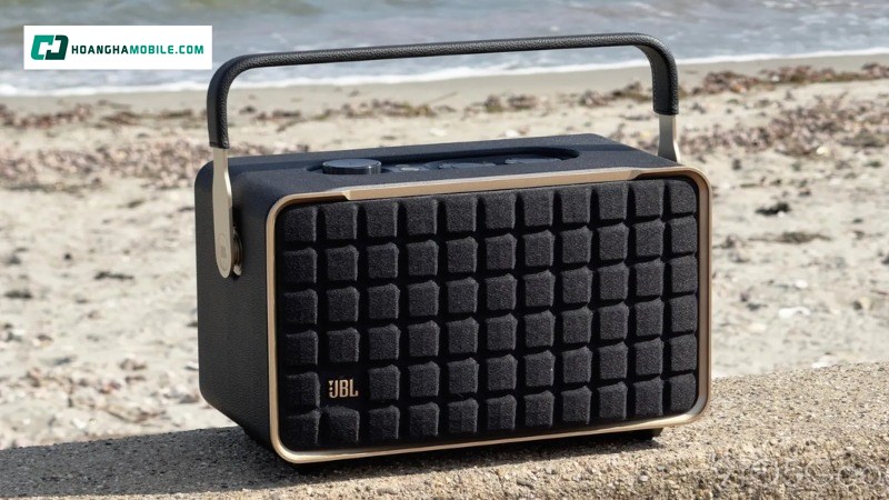 JBL Authentics 300. JBL Authentics 300.