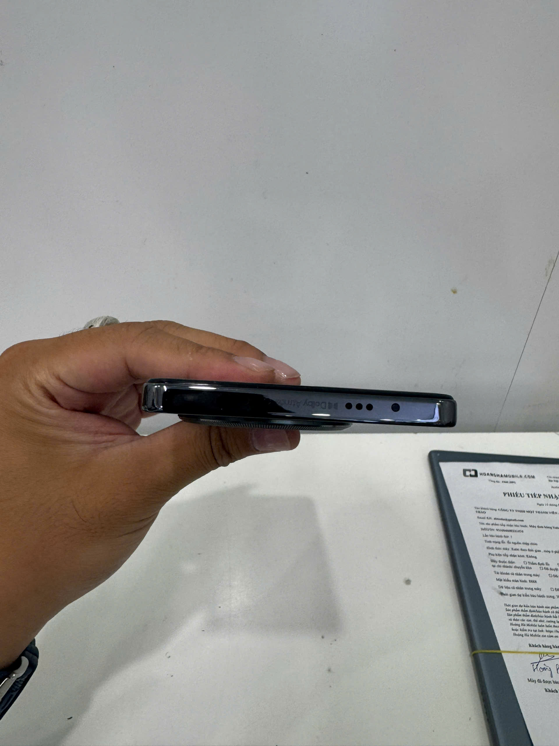 Điện thoại di động TECNO CL6 (Tecno Camon 30) 256+8/ màu Đen Trời Đêm  TB