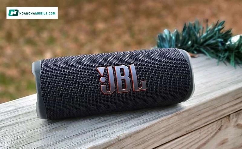 Loa Bluetooth JBL Flip 7 nổi bật nhờ sự kết hợp độc đáo giữa thiết kế bền bỉ, âm thanh mạnh mẽ và khả năng kết nối thông minh Loa Bluetooth JBL Flip 7 nổi bật nhờ sự kết hợp độc đáo giữa thiết kế bền bỉ, âm thanh mạnh mẽ và khả năng kết nối thông minh