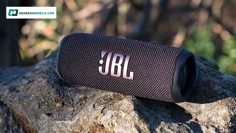 AI Sound Boost không chỉ là một công nghệ phụ trợ, mà là linh hồn của chất âm trên JBL Flip 7 AI Sound Boost không chỉ là một công nghệ phụ trợ, mà là linh hồn của chất âm trên JBL Flip 7