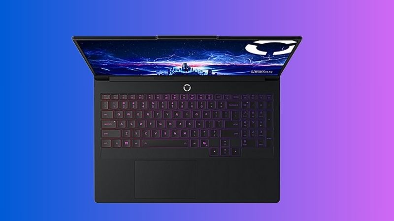 Sở hữu đồ họa RTX 5080, thời lượng pin bền bỉ. Sở hữu đồ họa RTX 5080, thời lượng pin bền bỉ.