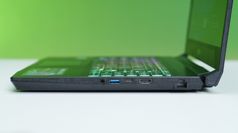 Laptop Gaming chuyên nghiệp.