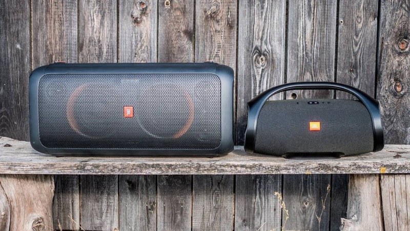 Loa JBL PartyBox vs JBL Boombox.