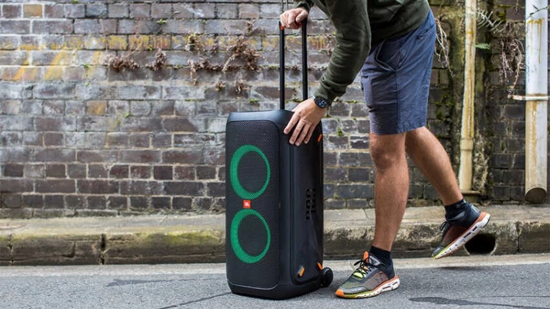 JBL PartyBox 310. JBL PartyBox 310.