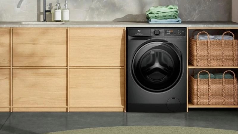 Máy giặt sấy Electrolux UltimateCare 500 Inverter Máy giặt sấy Electrolux UltimateCare 500 Inverter