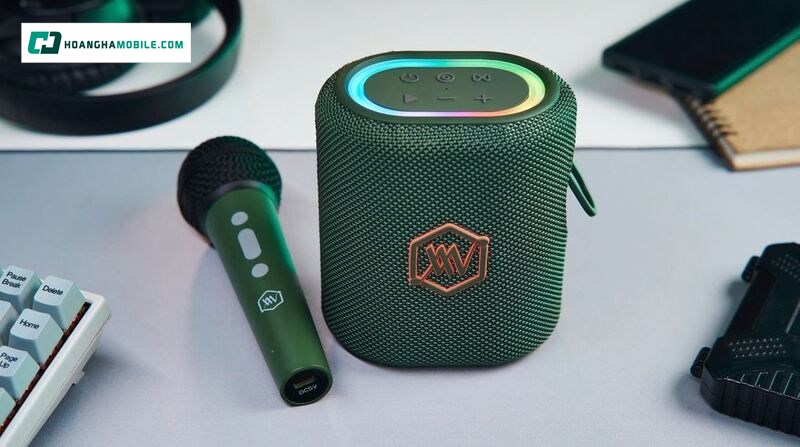 Tích hợp micro không dây thu âm rõ nét. Tích hợp micro không dây thu âm rõ nét.