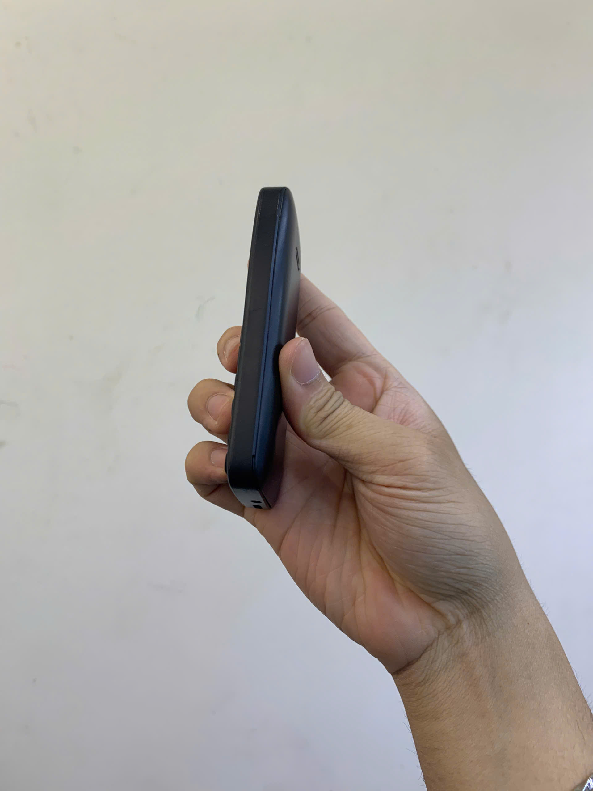 Điện thoại Xphone model Hera V9 màu Đen (Black)	