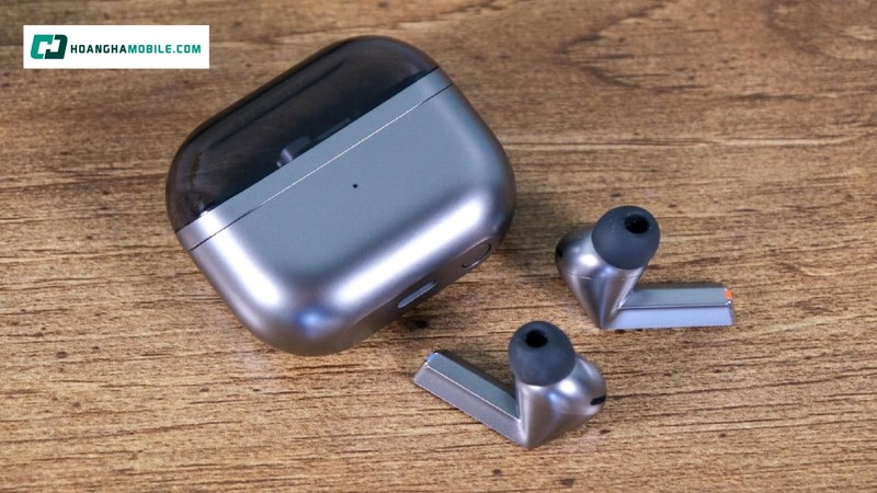 Thời lượng pin mạnh mẽ, sử dụng liên tục cả ngày. Thời lượng pin mạnh mẽ, sử dụng liên tục cả ngày.