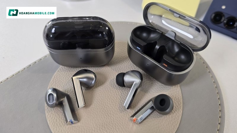 Galaxy Buds3 sử dụng 1 driver 11mm. Galaxy Buds3 sử dụng 1 driver 11mm.