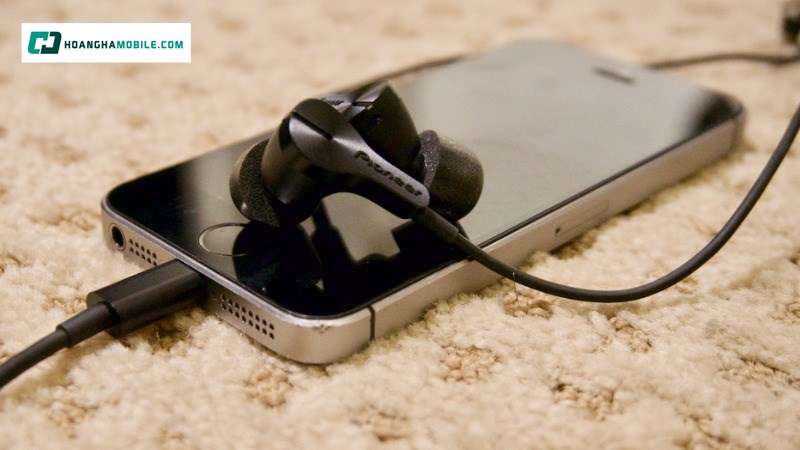 Dung lượng pin và khả năng kết nối ổn định. Dung lượng pin và khả năng kết nối ổn định.