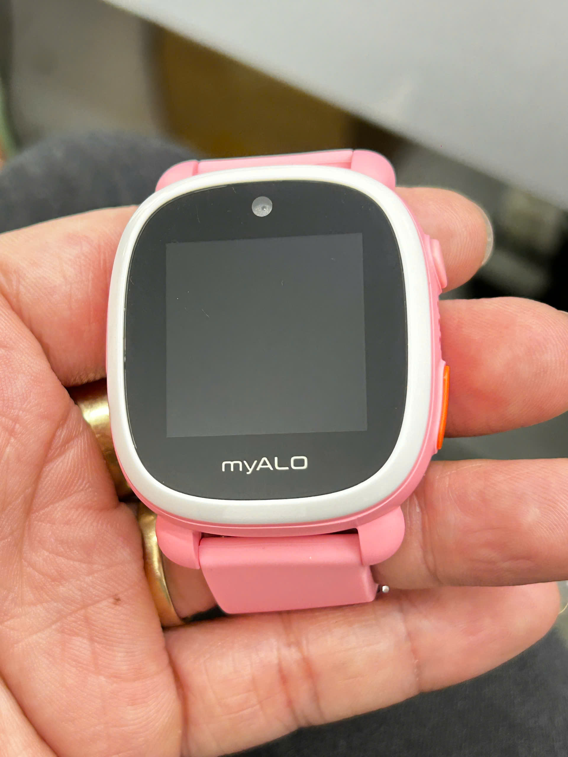 Điện thoại thông minh đeo tay trẻ em myALO Kidsphone K64, màu hồng - 867662041122465 - MK64HG-TBH