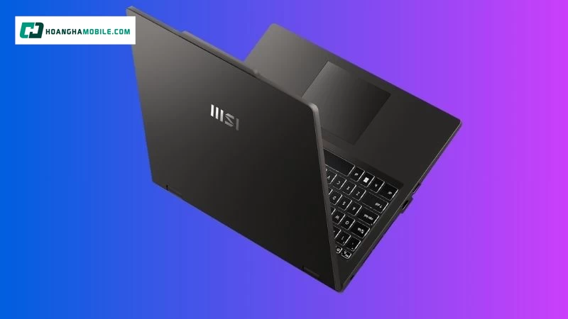 Cấu hình đỉnh cao với Intel Core Ultra 9 275HX. Cấu hình đỉnh cao với Intel Core Ultra 9 275HX.