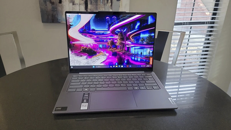 Phân khúc sản phẩm giá tầm trung. Phân khúc sản phẩm giá tầm trung.