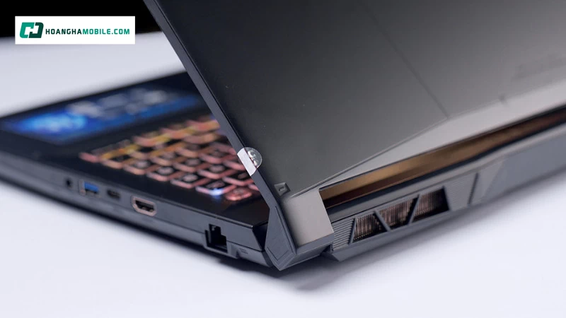 Hiệu năng chiến game cực khủng. Hiệu năng chiến game cực khủng.