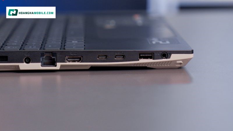 Đầy đủ các cổng kết nối Đầy đủ các cổng kết nối