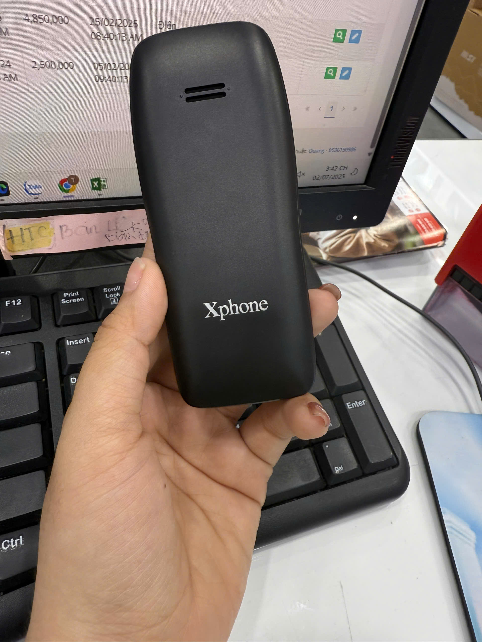 Điện thoại di động Sumo 4G T2 đen (Black)_T2BLK 