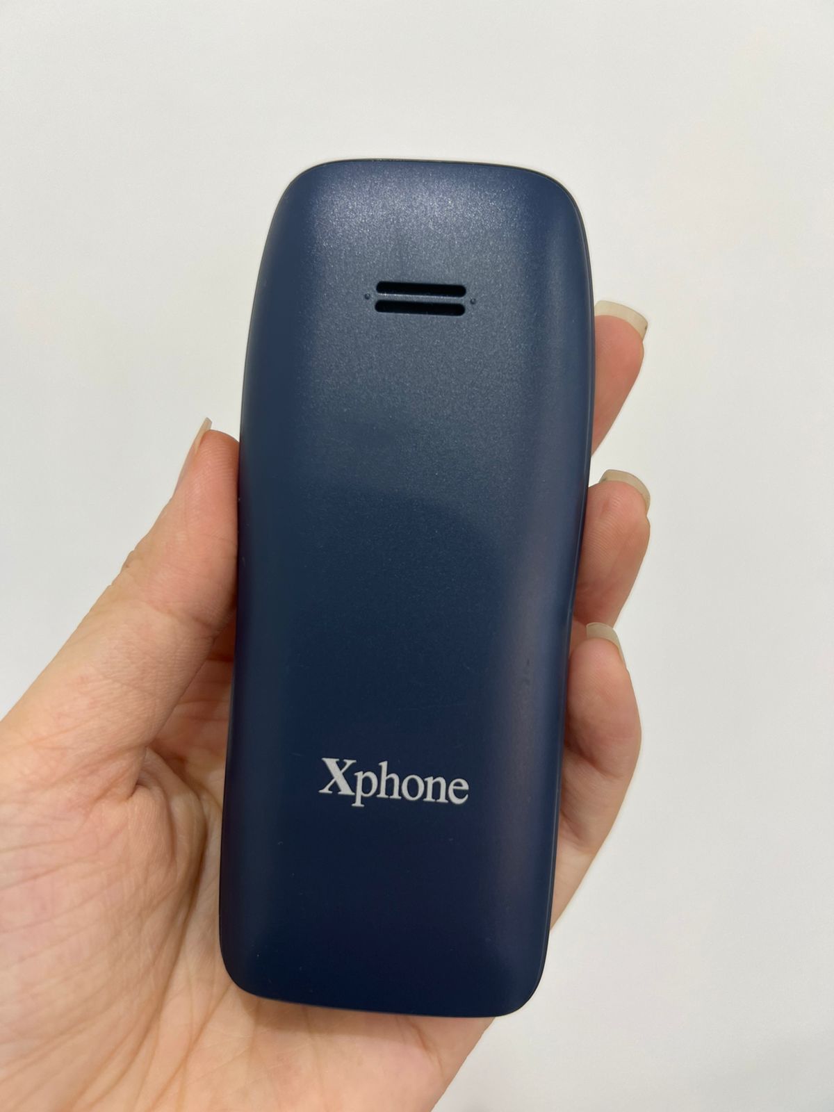 Điện thoại Xphone model Hera V9 màu Xanh đậm (Navy)