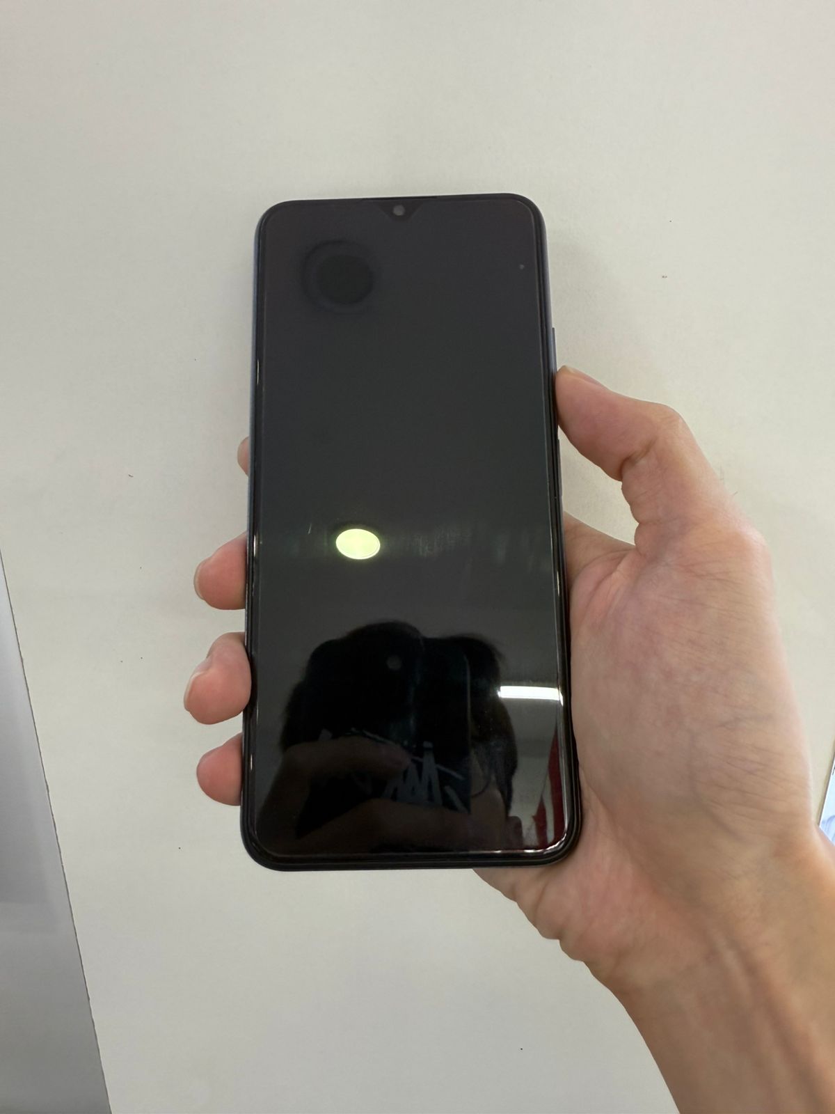 Điện thoại di động HTC Wildfire E3 lite (4GB/64GB) - Ghi (Grey)