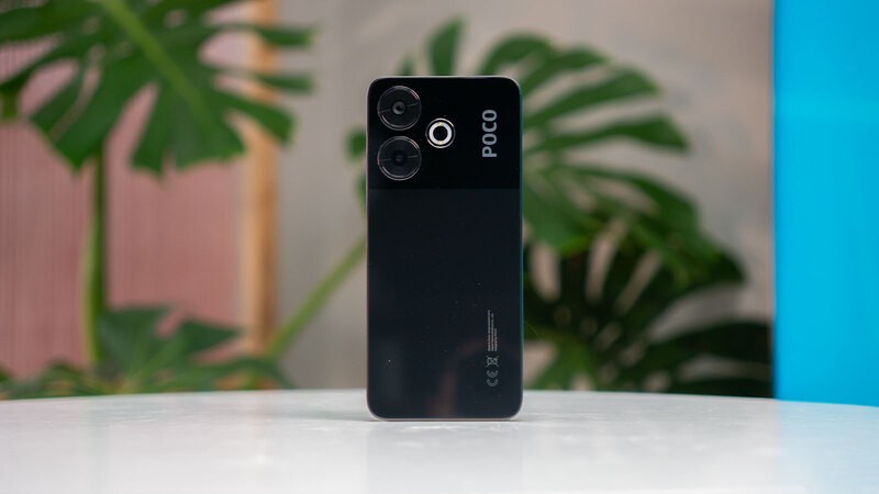 Thời lượng bền bỉ, sạc nhanh 33W.