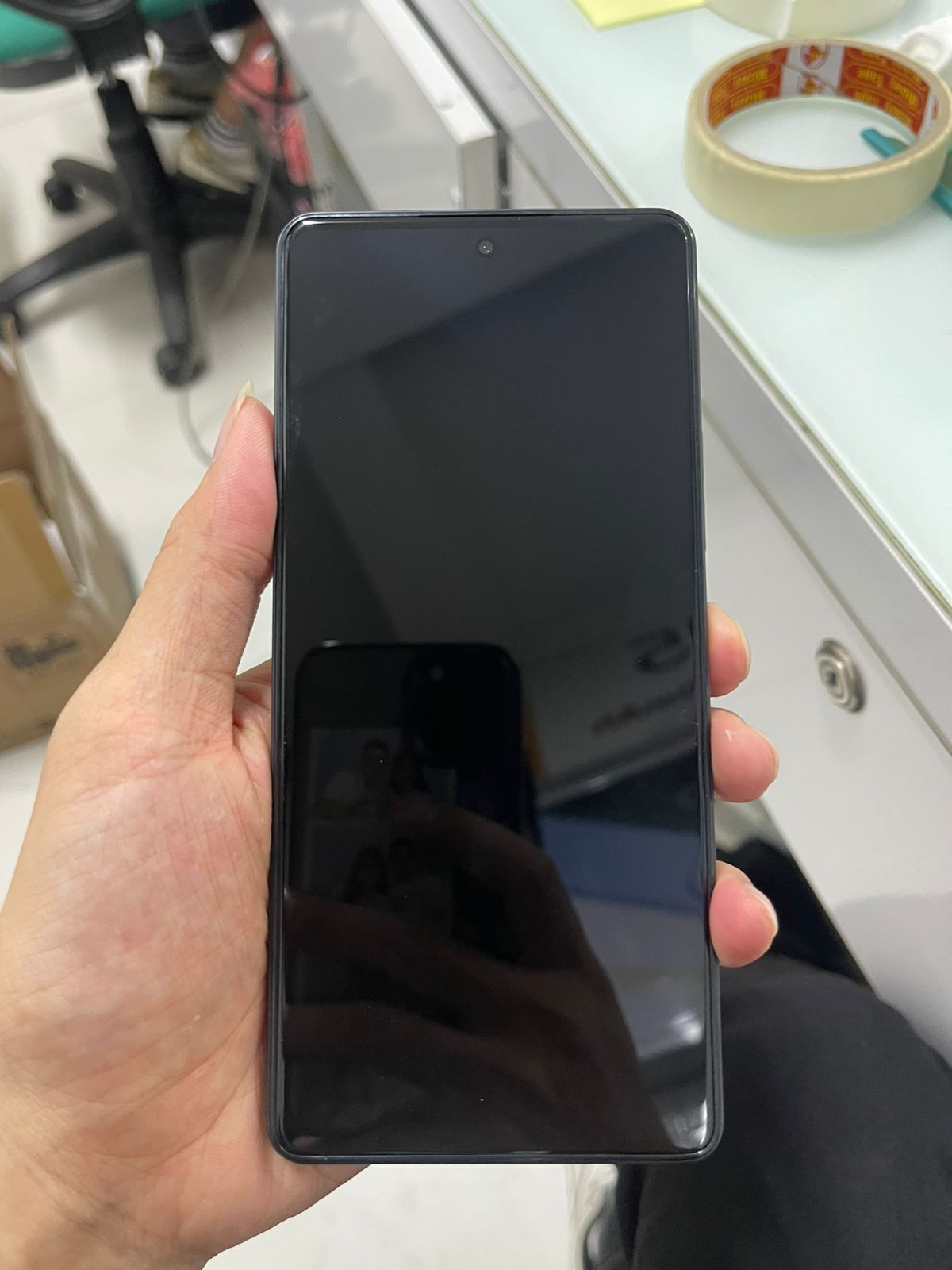 Điện thoại di động TECNO LI7 (TECNO POVA 6) 256+8, TN - 351592130788749 -28 Trần phú