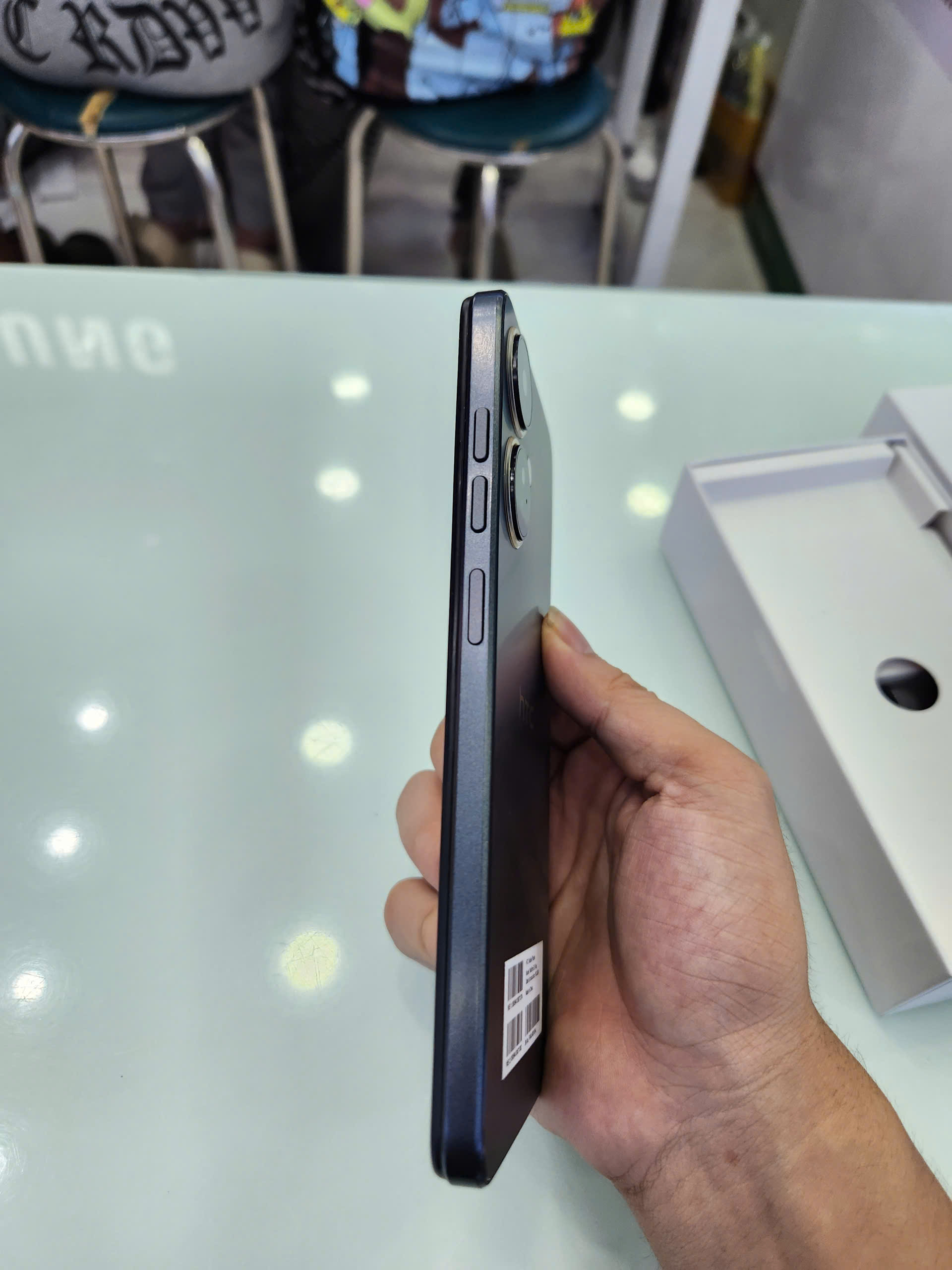 Điện thoại HTC Wildfire E5 Plus (6+6GB/128GB) TBH