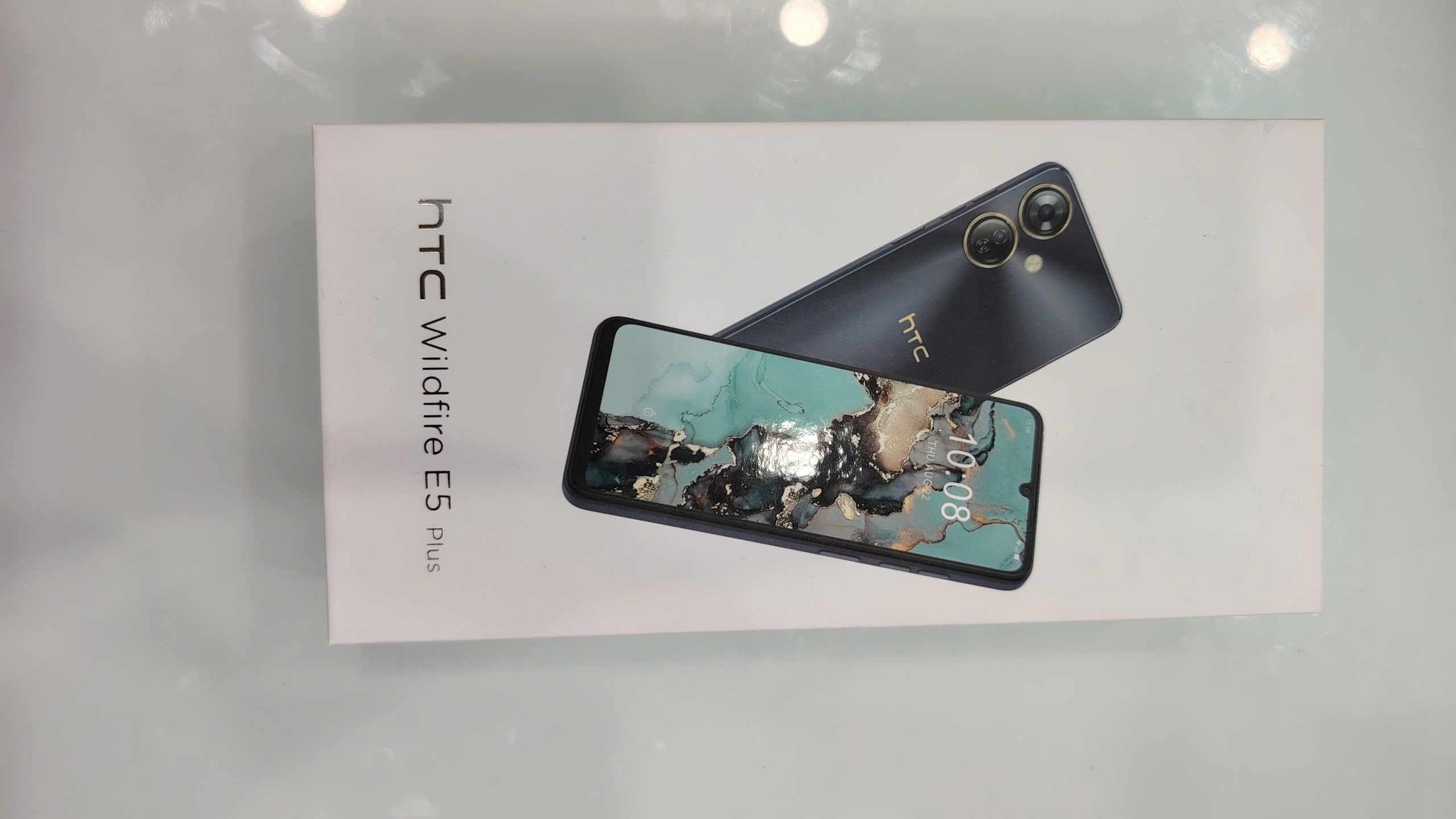 Điện thoại HTC Wildfire E5 Plus (6+6GB/128GB)