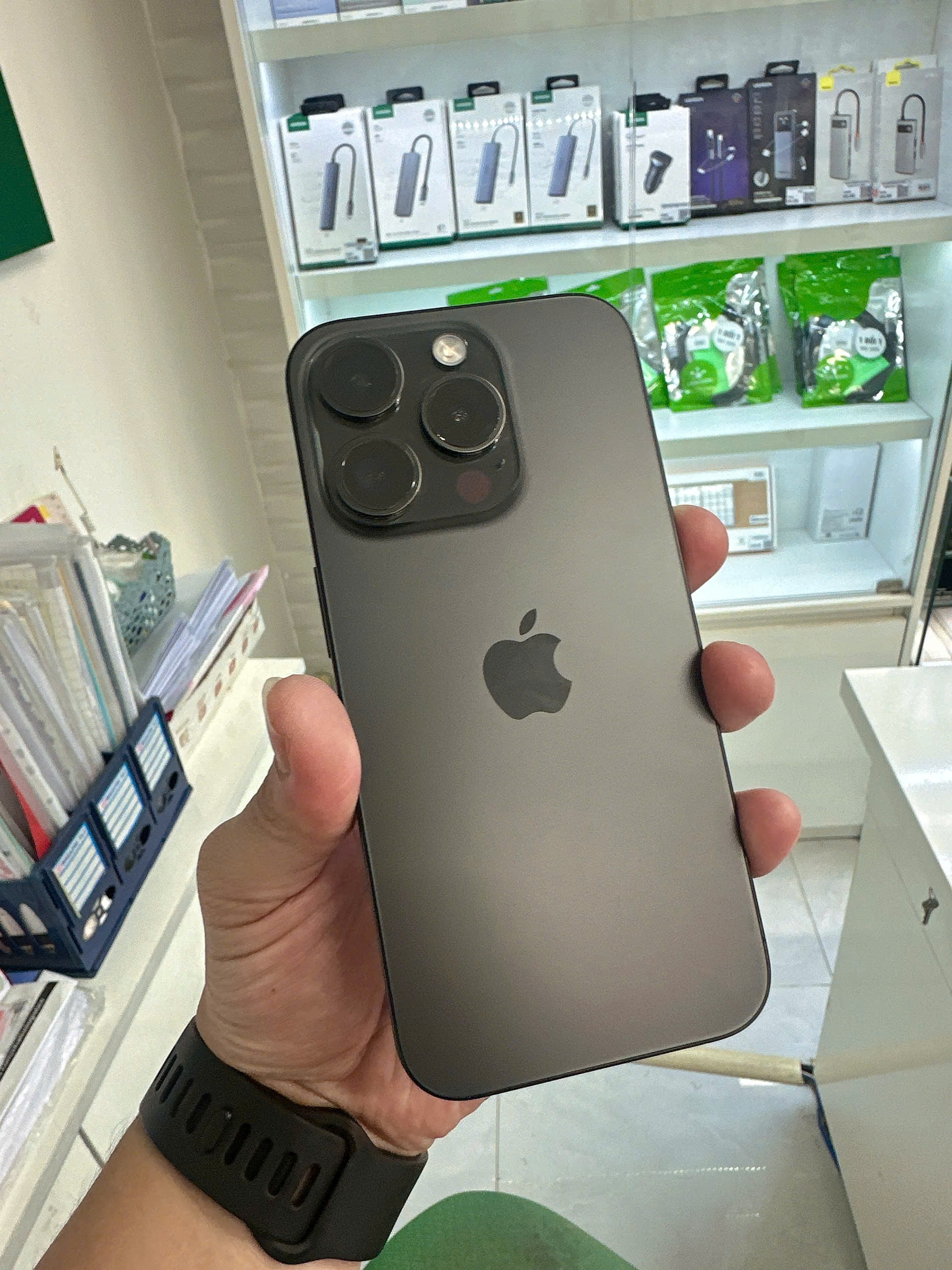 ĐTDĐ Apple iPhone 15 Pro 128GB Black - Cũ