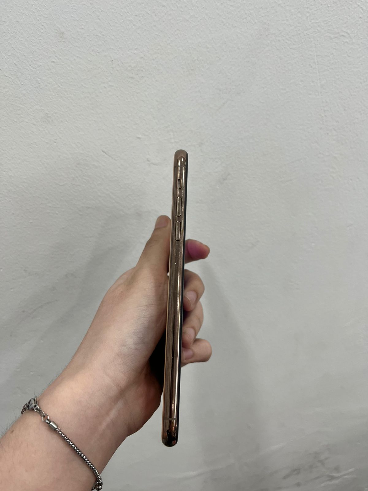 Iphone 11 Pro Max 256GB Cũ - Gold	