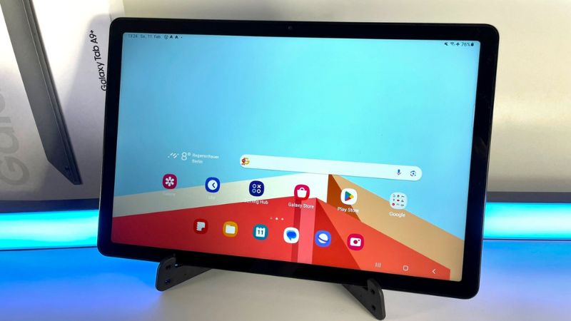 Máy tính bảng Samsung Galaxy Tab A11 LTE và Samsung Galaxy Tab A9 Plus Wi-Fi có gì khác nhau?