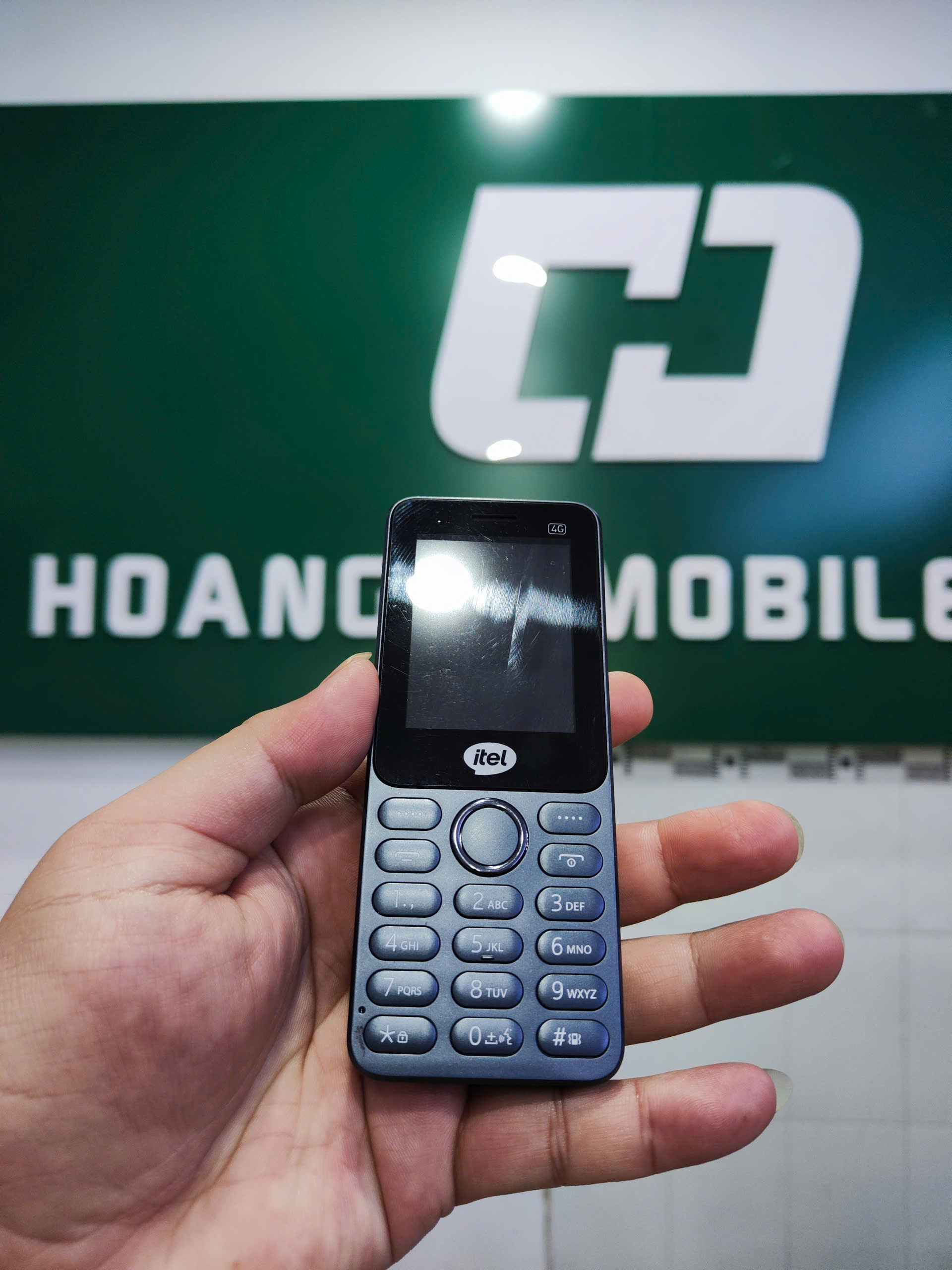 Điện thoại di động Itel it9211, màu Đen (Black)	