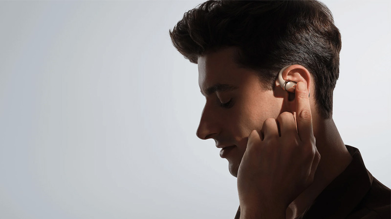 Điều khiển cảm ứng tiện lợi trong tầm tay.