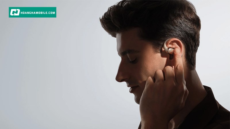 Điều khiển cảm ứng tiện lợi trong tầm tay. Điều khiển cảm ứng tiện lợi trong tầm tay.