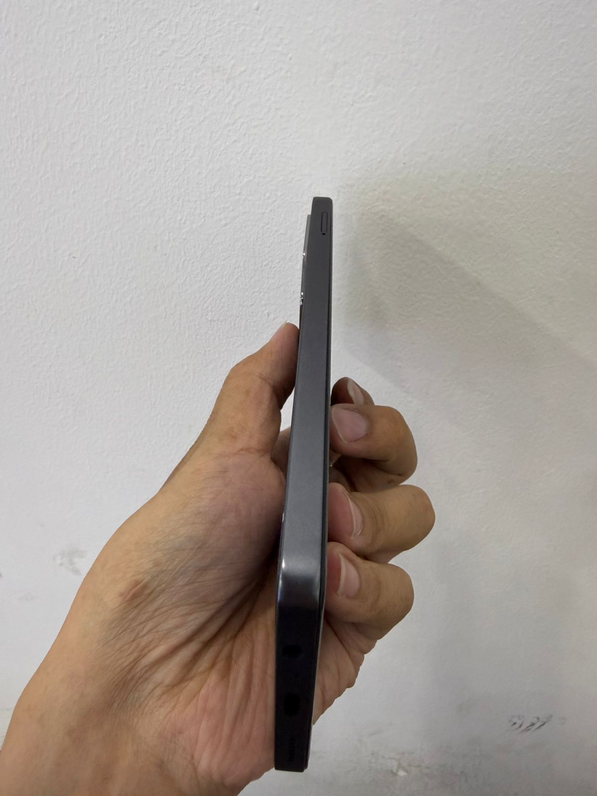 Điện thoại di động TECNO LI7 (TECNO POVA 6) 256+8