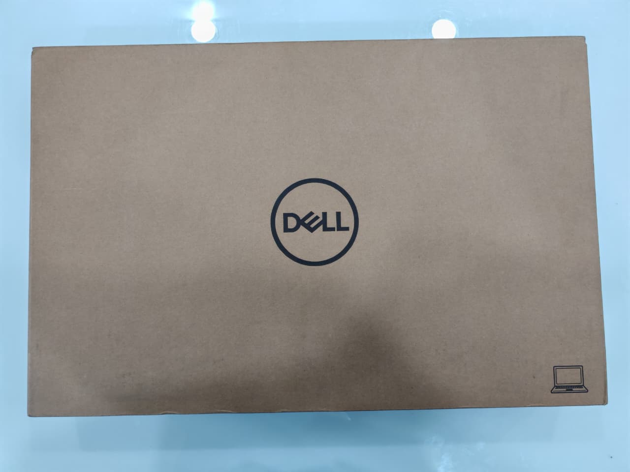 Máy tính xách tay Dell Inspiron 15 3520, i5-1235U, 16GB, 512GB SSD, Intel Iris Xe Graphics, 15.6FHD