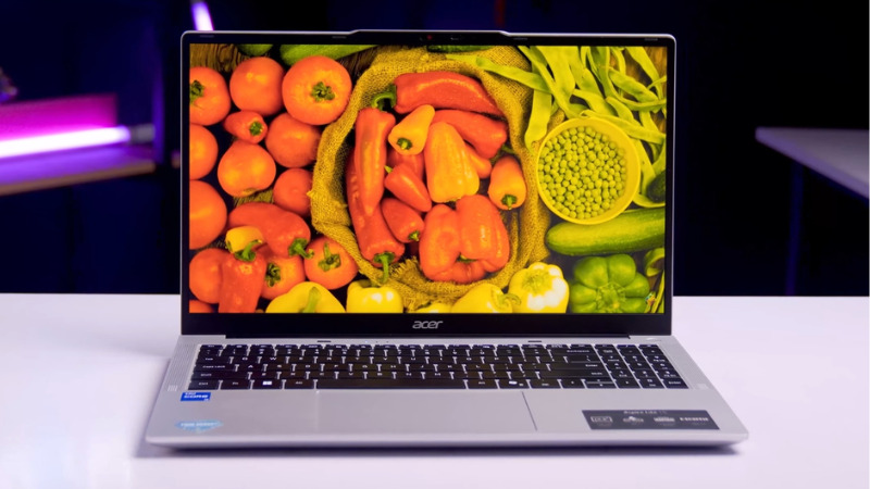 Hiển thị màu sắc trung thực, sâu sắc.