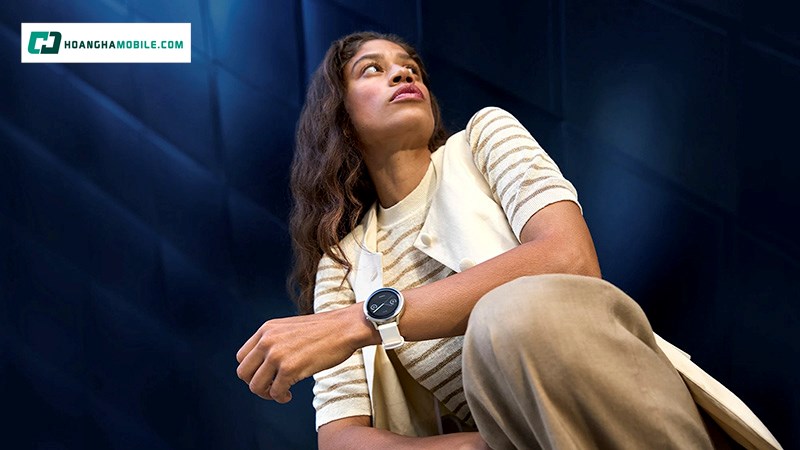 Trang bị màn hình AMOLED 1,2 inch sắc nét. Trang bị màn hình AMOLED 1,2 inch sắc nét.