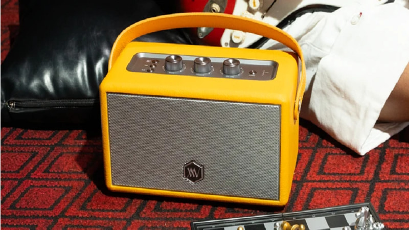 Âm thanh mạnh mẽ và sống động.