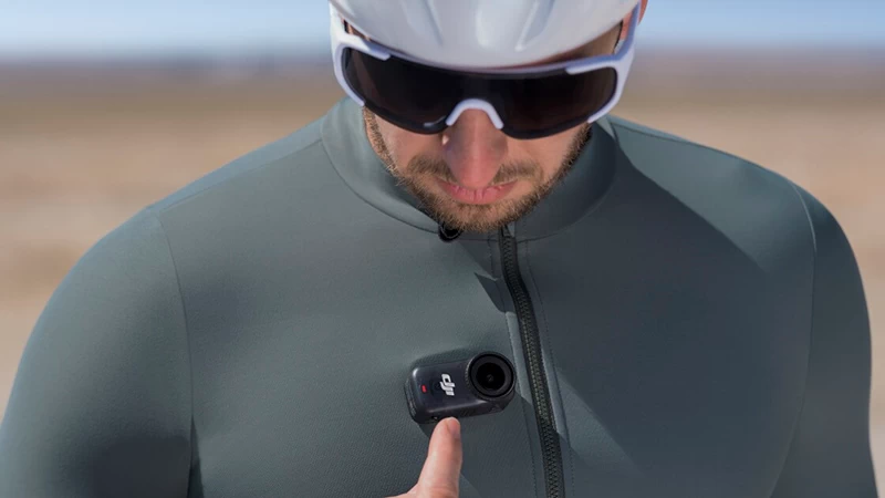 Chiếc camera nhỏ gọn, chuyên nghiệp. Chiếc camera nhỏ gọn, chuyên nghiệp.